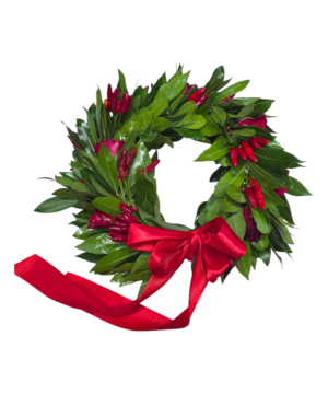Coroncina con rose rosse e peperoncini